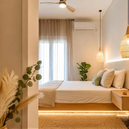 Elegant Near Center Апартаменты *