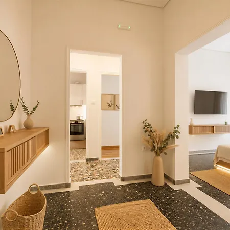 Elegant Near Center Апартаменты
